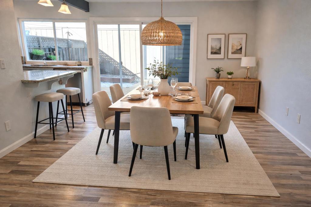 Photo of Listing #ML82032361