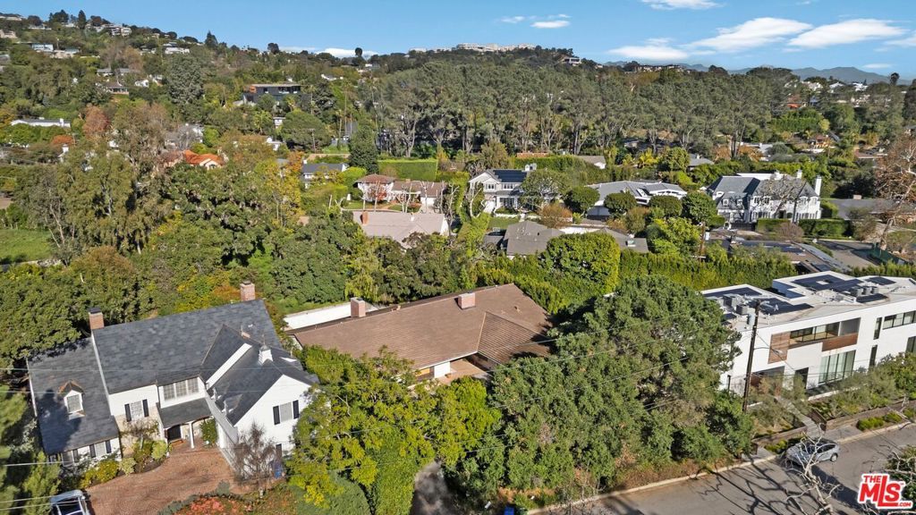 Photo of Listing #26642611