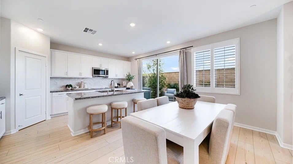 Photo of Listing #SW26017348