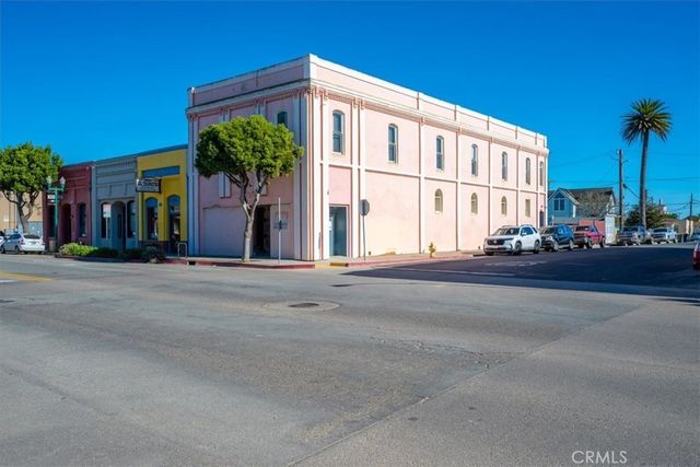 910 Guadalupe, Guadalupe