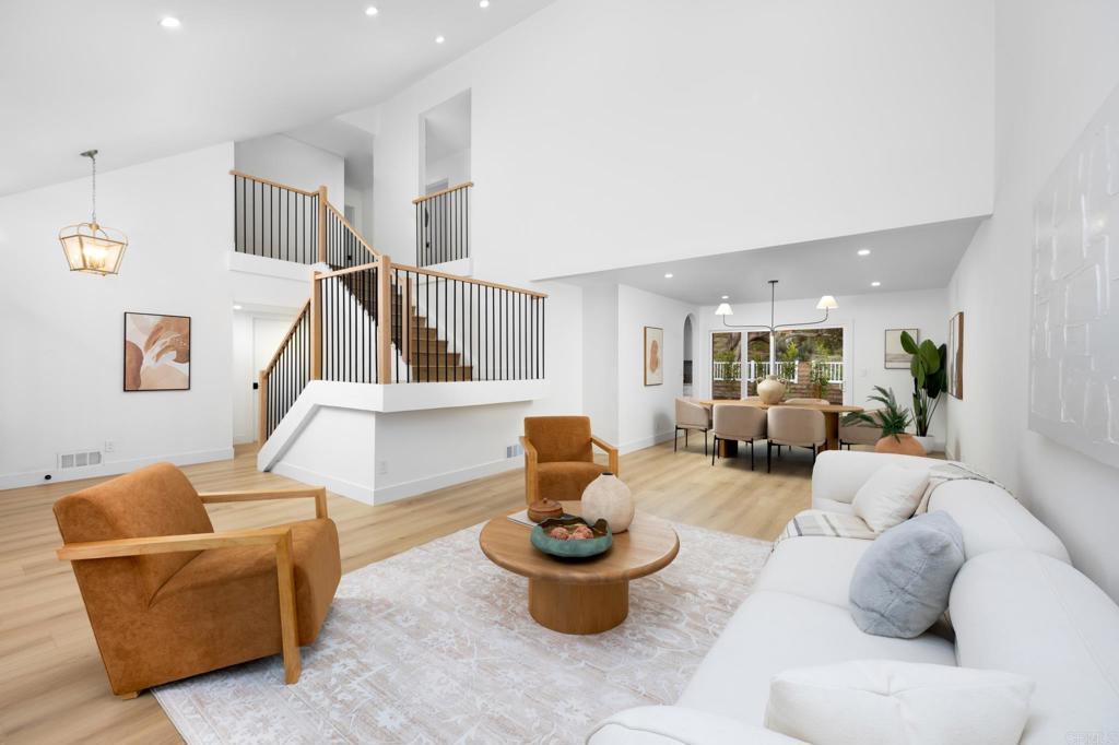 Photo of Listing #PTP2600633