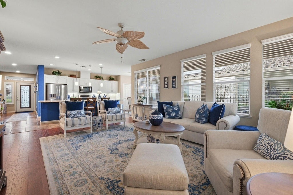 Photo of Listing #41121905