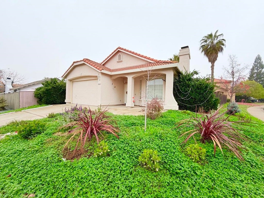 Photo of Listing #41121972