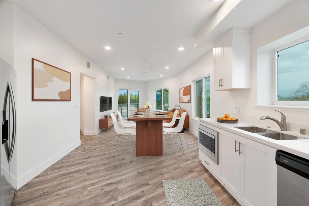 Photo of Listing #ML82032429