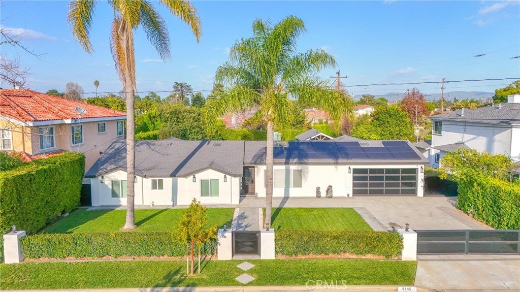 Photo of Listing #DW26017733