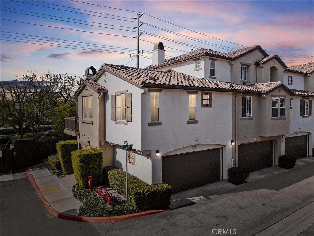 Photo of Listing #IV26017341