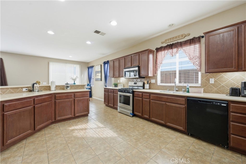 Photo of Listing #IV26014549