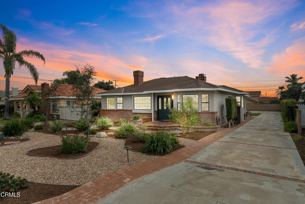 Photo of Listing #P1-25597