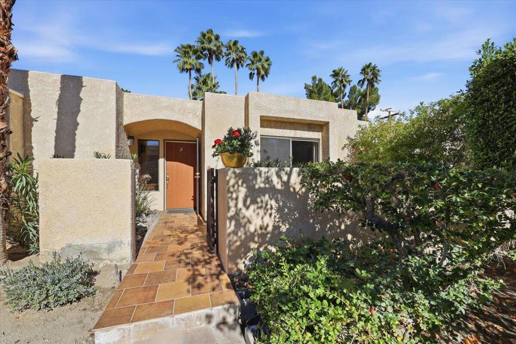 200 E Racquet Club Road # #2, Palm Springs