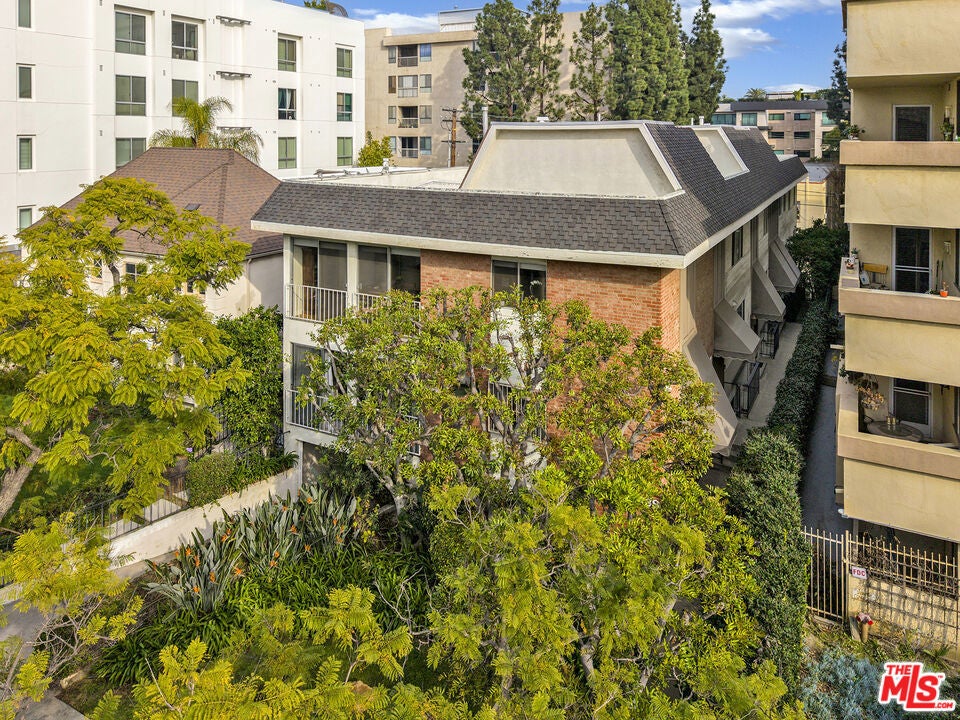 Photo of Listing #25601485