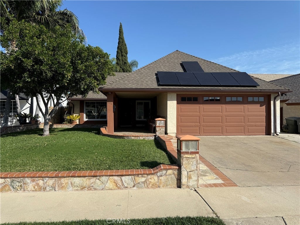 Photo of Listing #IV26017206