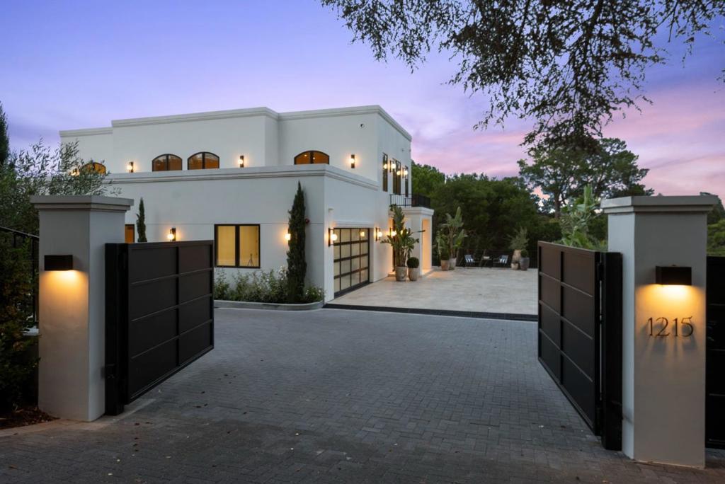 Photo of Listing #ML82032610