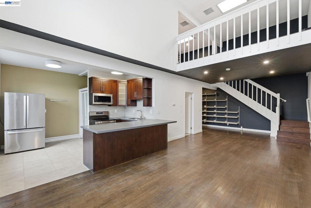 Photo of Listing #41122135