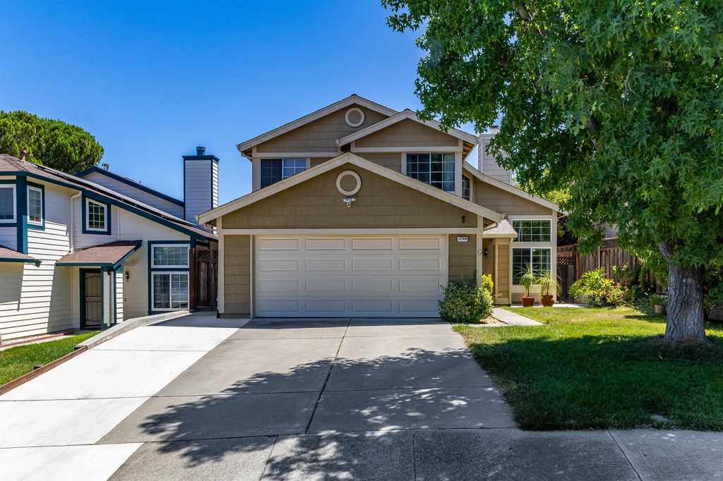 Photo of Listing #41122137