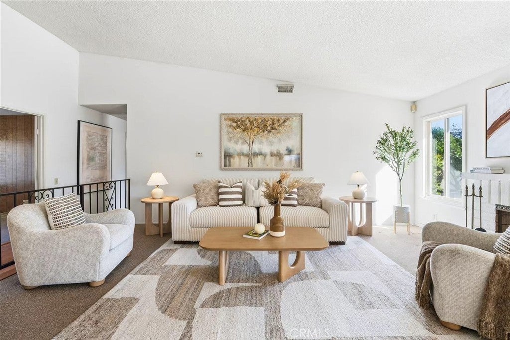 Photo of Listing #WS26019023