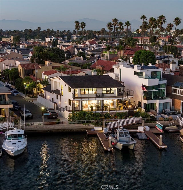 5903 E Corso Di Napoli, Long Beach