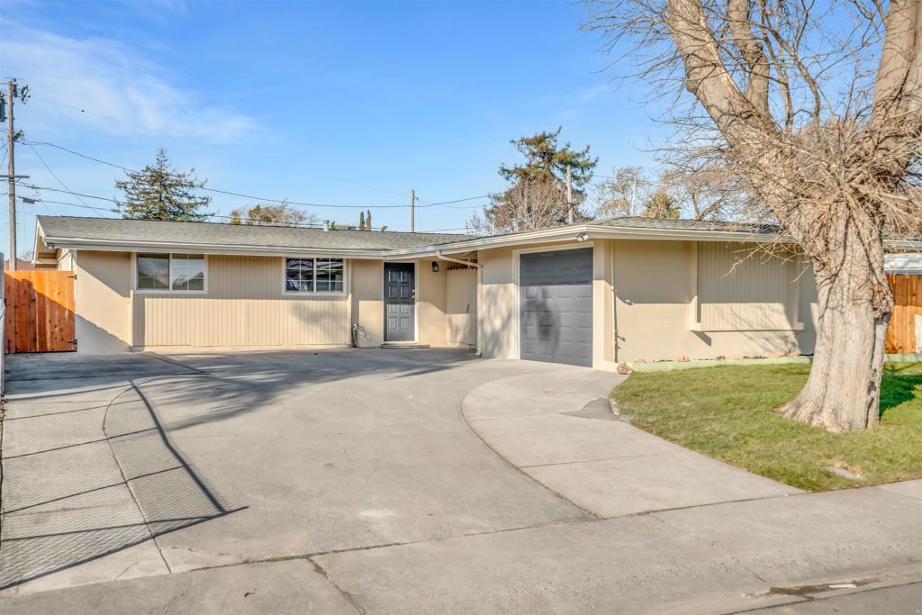 Photo of Listing #41122161