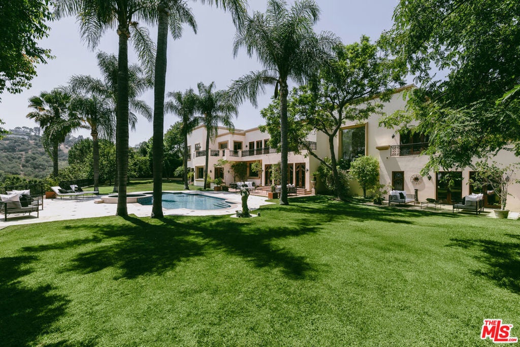 Photo of Listing #26643333