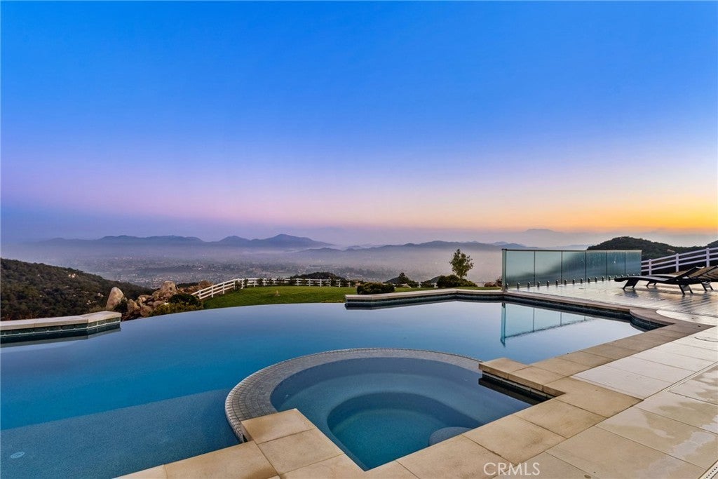 Photo of Listing #OC25280006