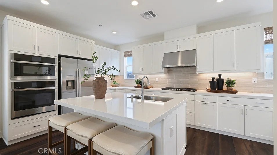 Photo of Listing #OC26019589