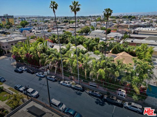 1605 S Bonnie Brae Street, Los Angeles