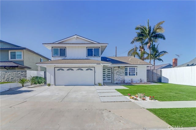 19691 Canberra Lane, Huntington Beach