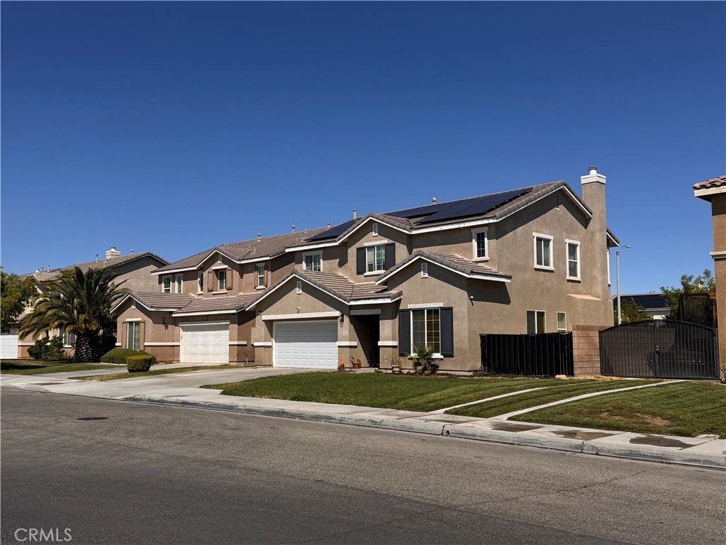 4225 Vahan Court, Lancaster