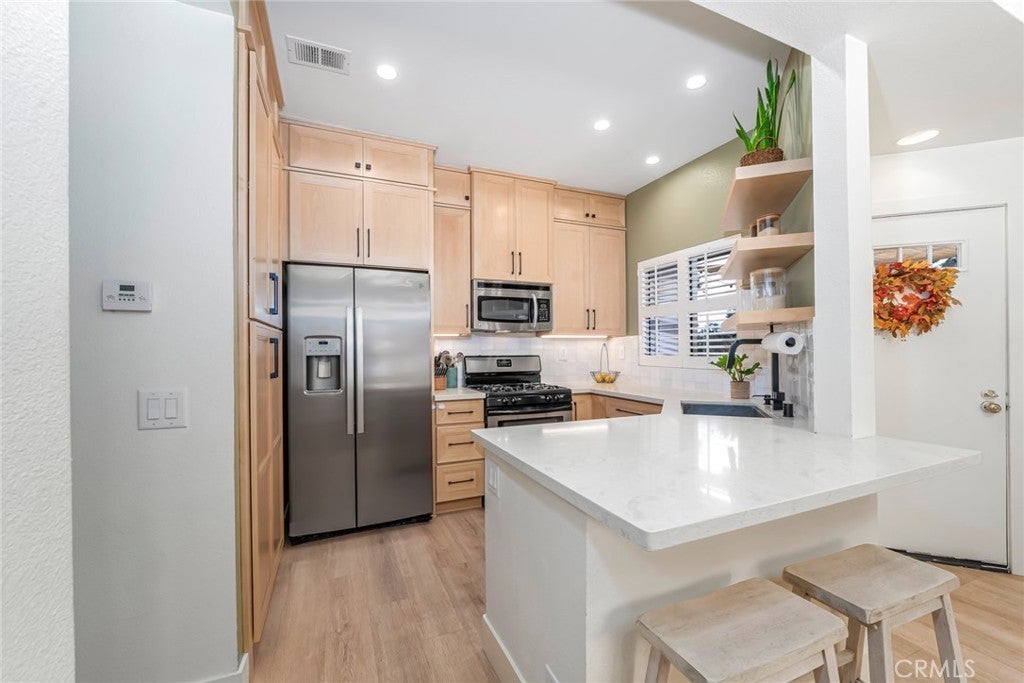 Photo of Listing #OC26020199