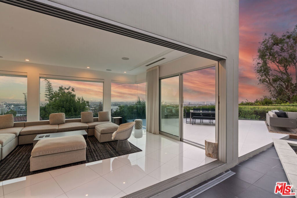 Photo of Listing #26644387