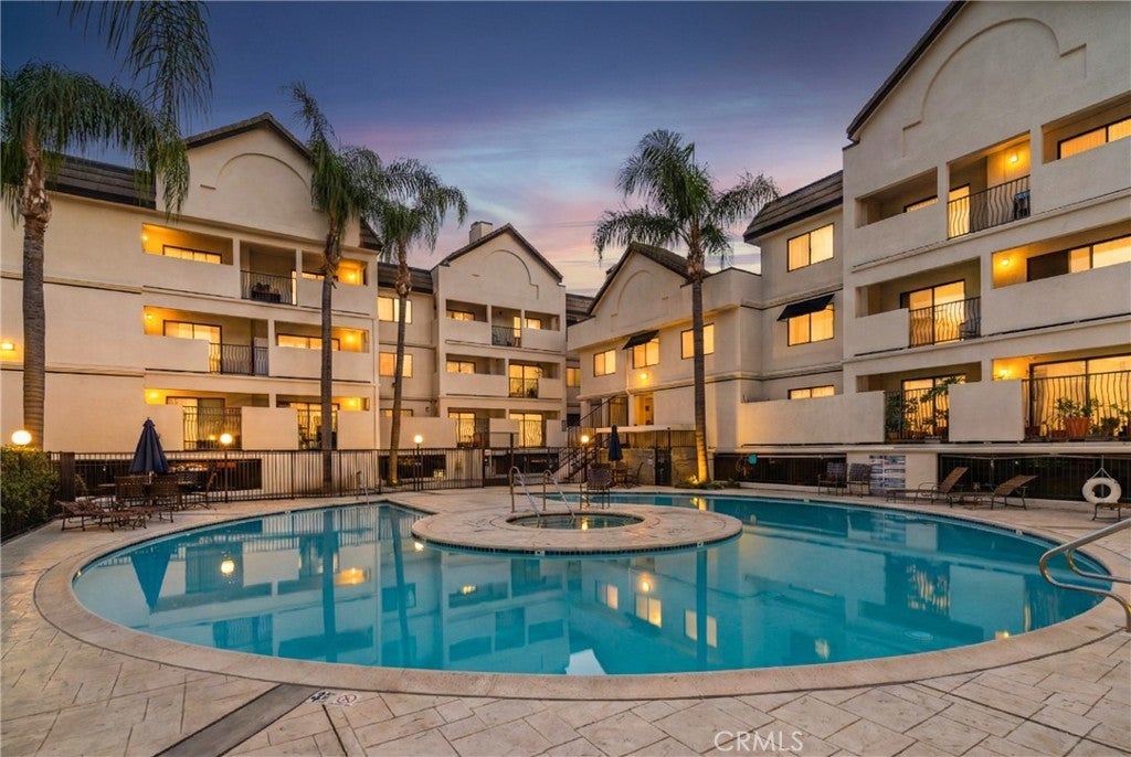 17735 Kinzie, Northridge