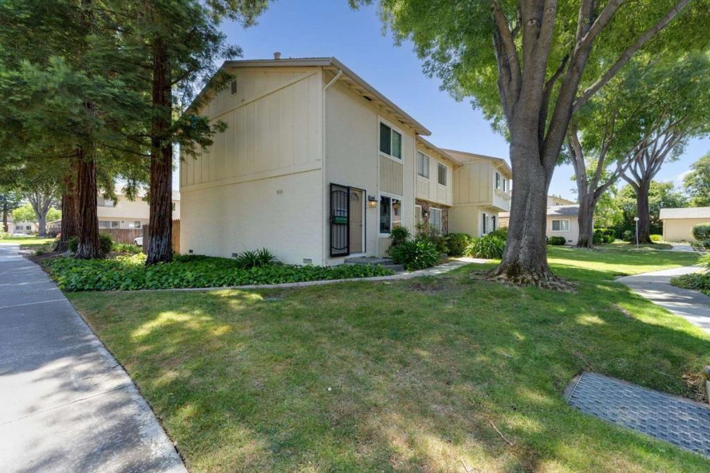 3696 Woodbine Way, Pleasanton