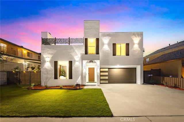 1081 Loma Avenue, Long Beach