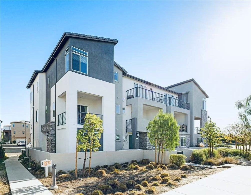 Photo of Listing #OC26009026