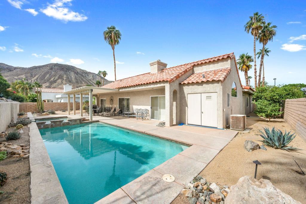 109 Chelsea Circle, Palm Desert