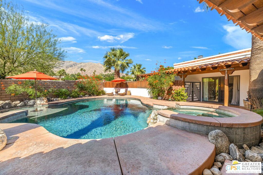 2336 N Girasol Avenue, Palm Springs