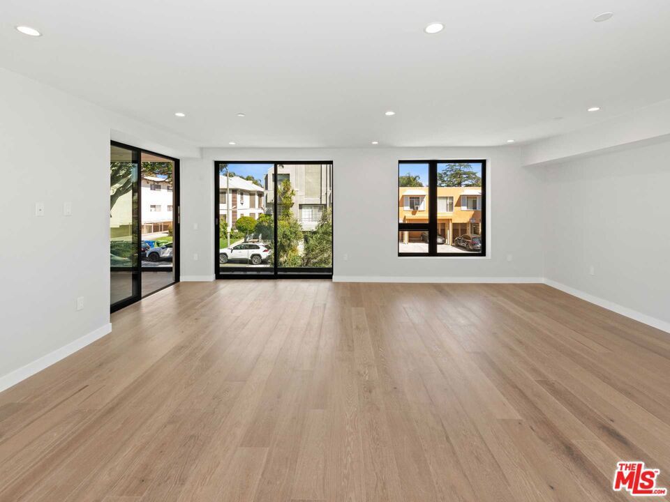 Photo of Listing #26644215