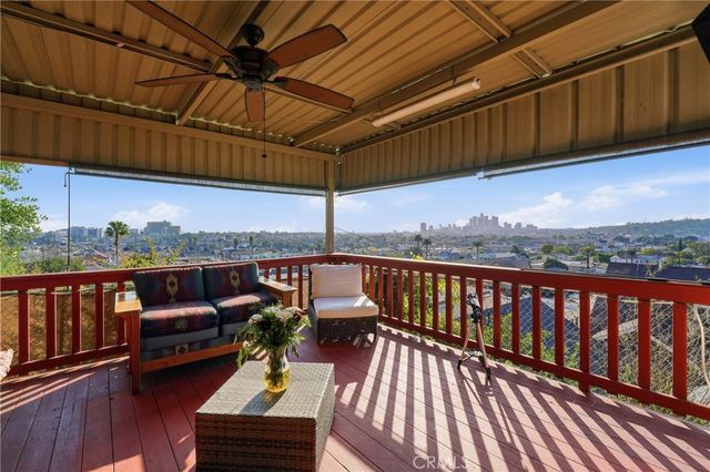 3216 Altura, Los Angeles