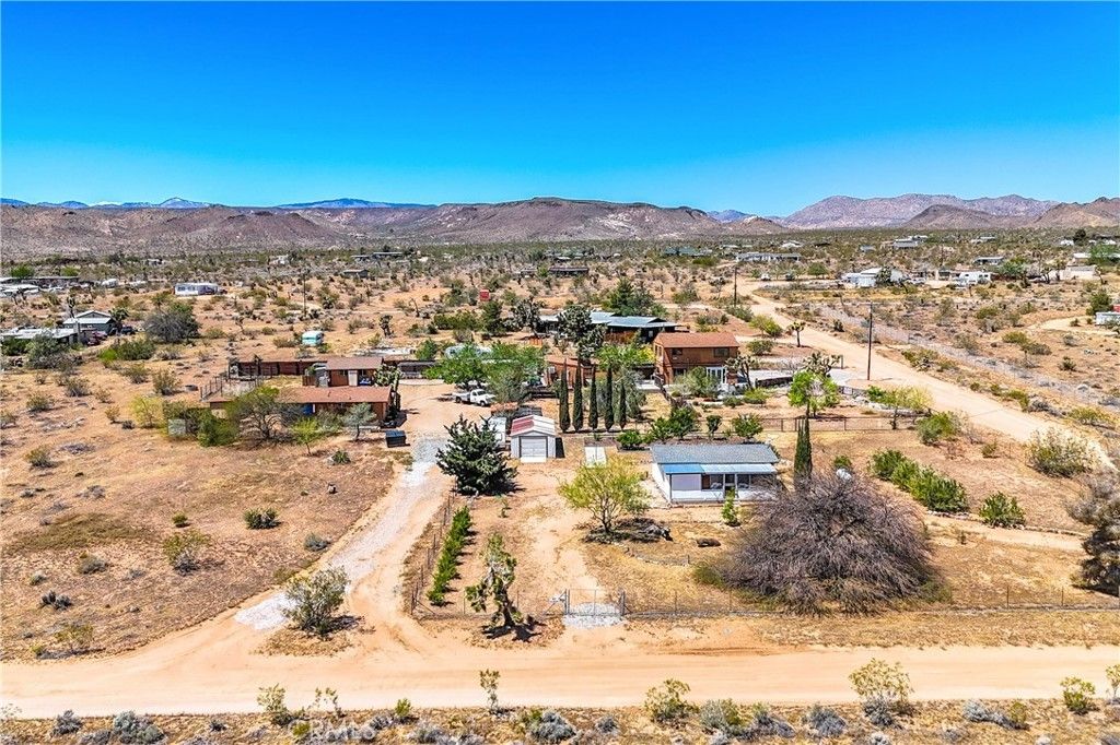 1010 Wamego, Yucca Valley