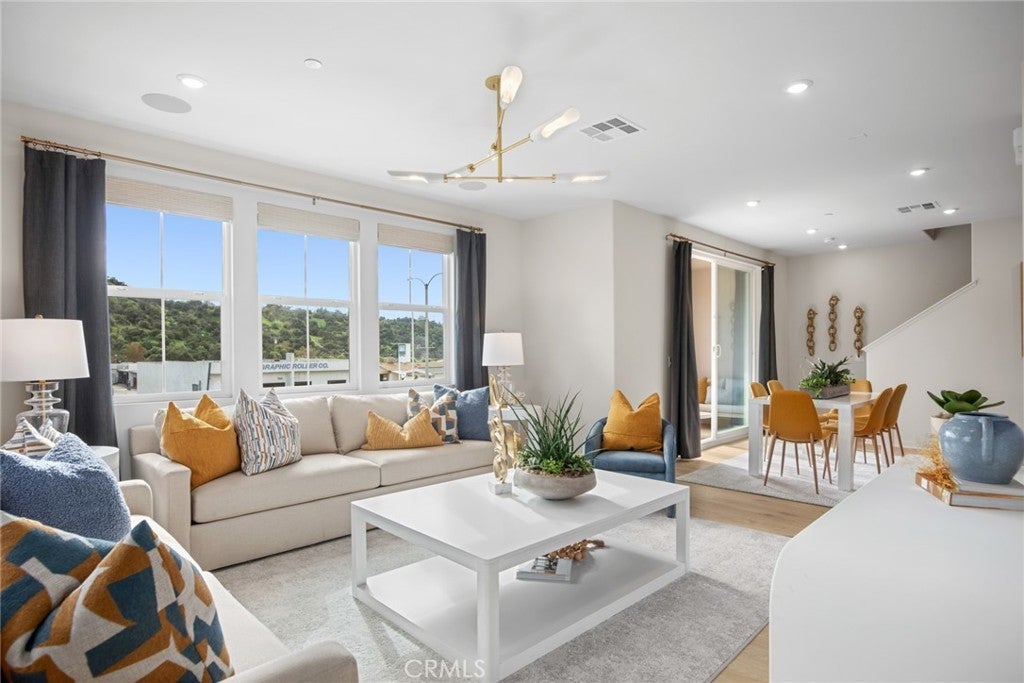 723 E. Route 66, Glendora