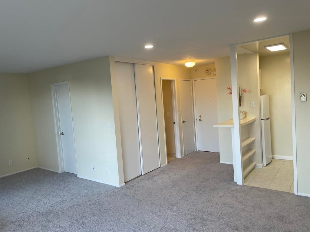 Photo of Listing #41122490