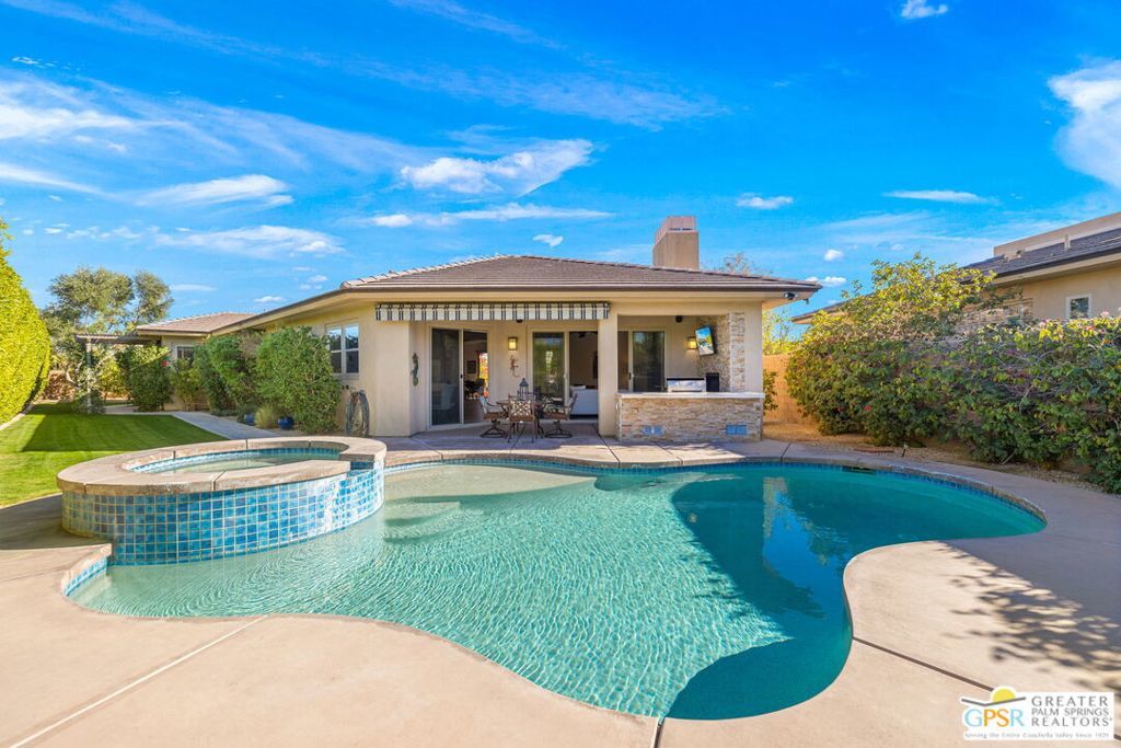 1586 Sienna Court, Palm Springs