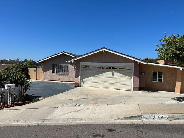 1374 Leaf Terrace, San Diego