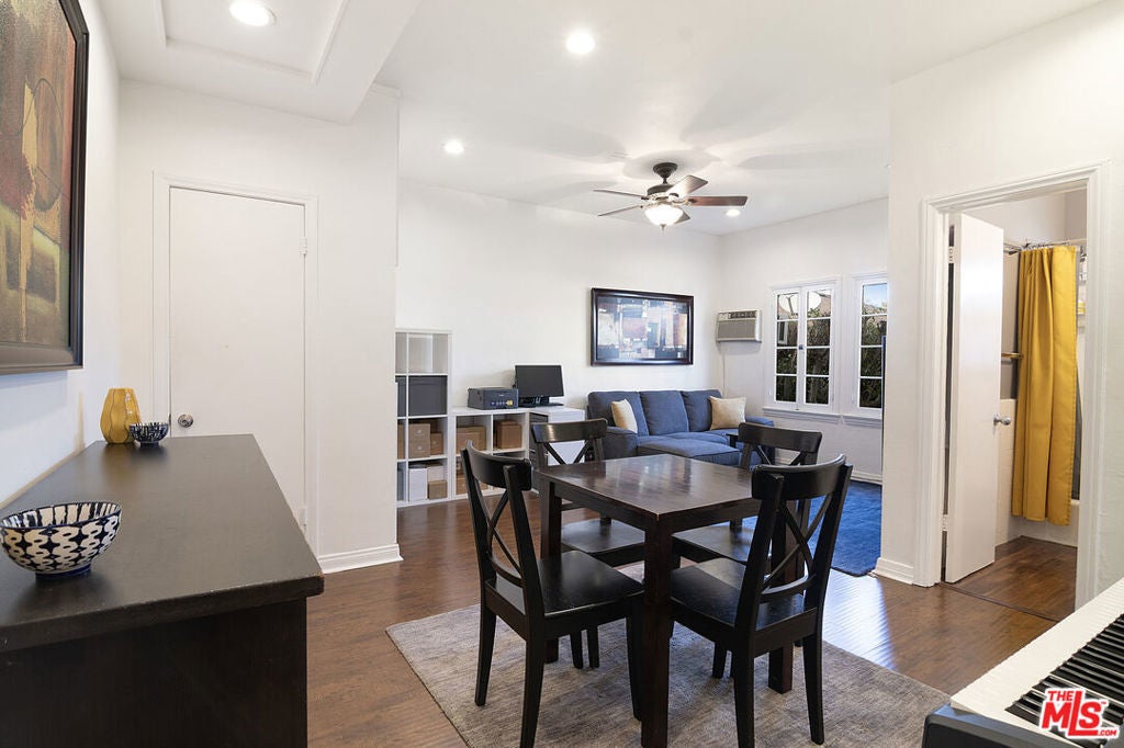 Photo of Listing #26644919