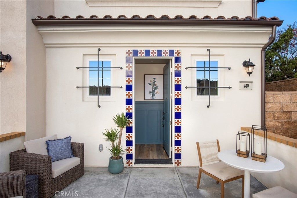 729 E. Route 66, Glendora