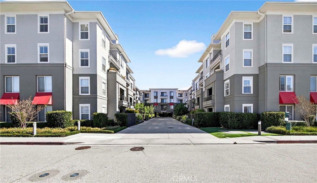 1801 Katella 2139, Anaheim