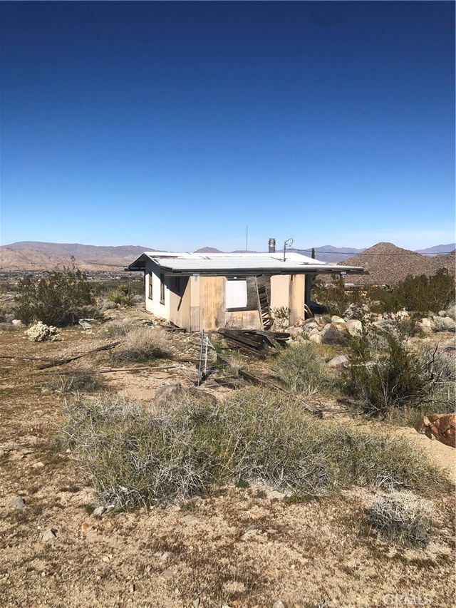 31875 Sapphire Road, Lucerne Valley