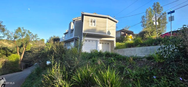 1988 Lookout Drive, Agoura Hills