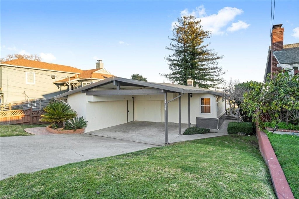 Photo of Listing #41122546