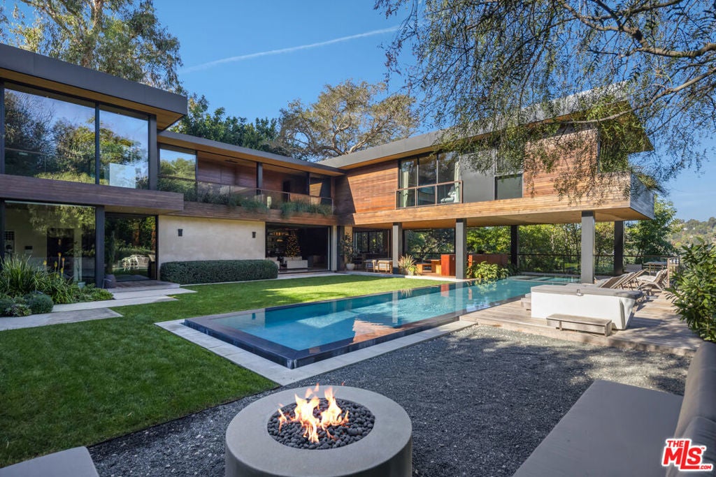 Photo of Listing #26644657