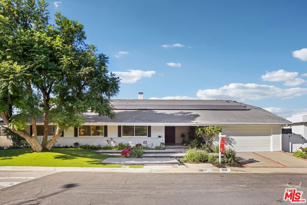 Photo of Listing #26645335